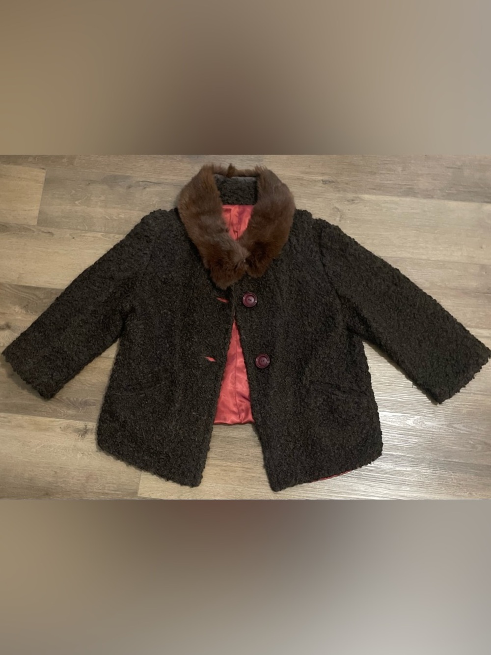 Vintage 1950s/1960s whimsigoth Brown Bouclé Jacket with Fur Collar